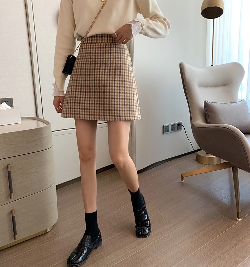 足を長く見せたい人必見 スタイルアップ効果のあるスカート Lamitte Deco トレンド 韓国ファッション ショップ