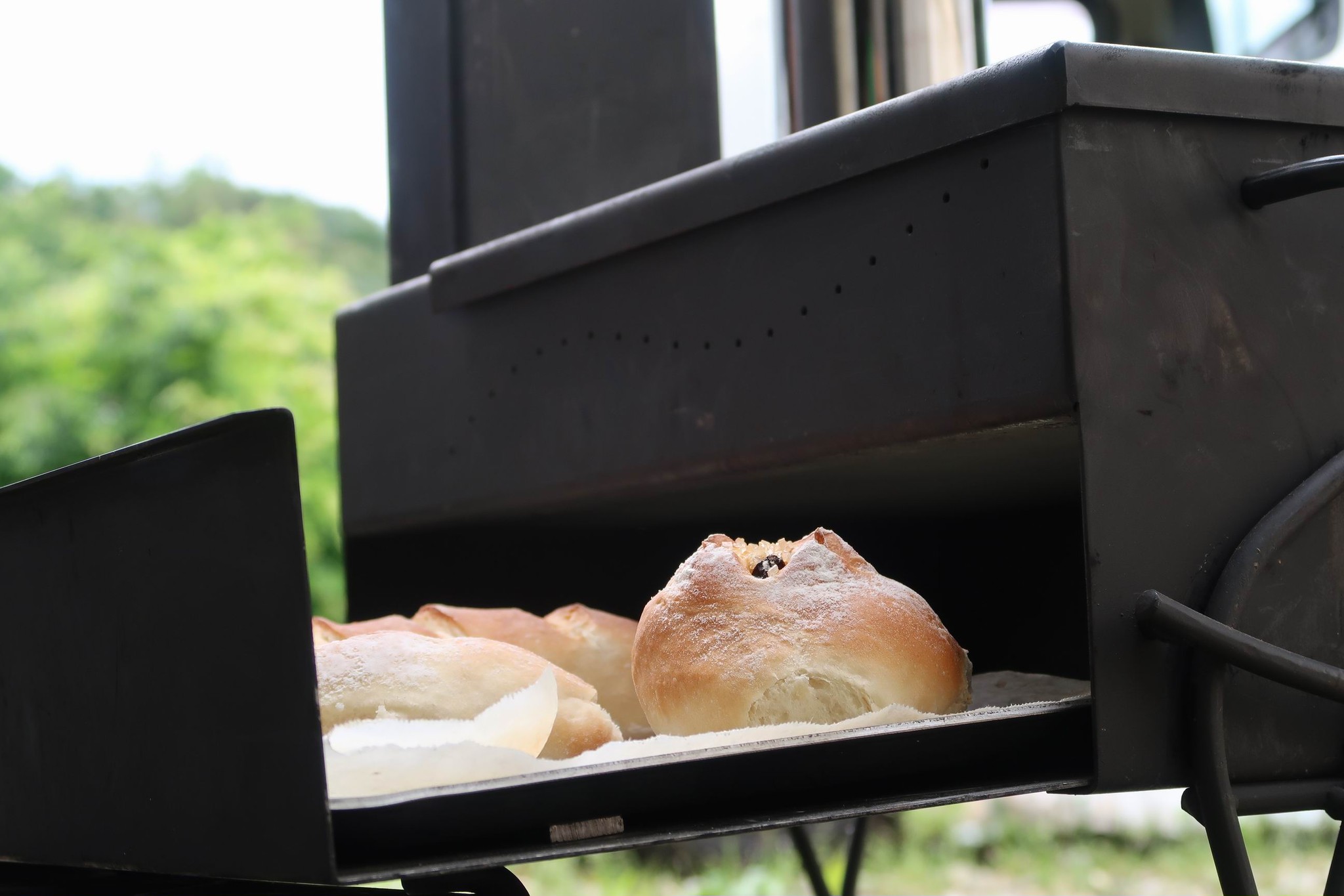 COZYストーブでパンを焼く HIDE OUTDOOR