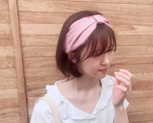 カチューシャ好きにもおすすめ ピンクカラー ヘアターバン ヘアバンド 特集 Irodori カチューシャ好きにもおすすめ ピンクカラー ヘアターバン ヘアバンド 特集 Irodori