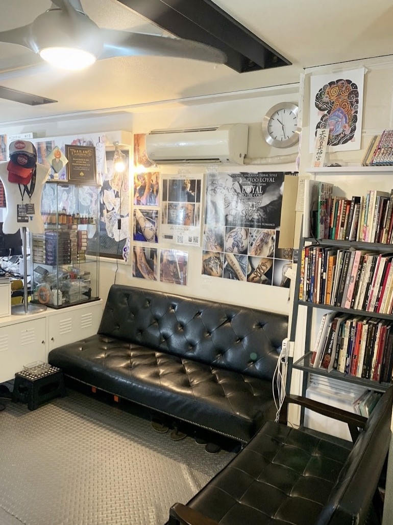 Tattooing Work Flow 刺青デザイン ご予約 施術までの流れ Loyal Tattoo Tokyo 東京渋谷 刺青 タトゥースタジオ