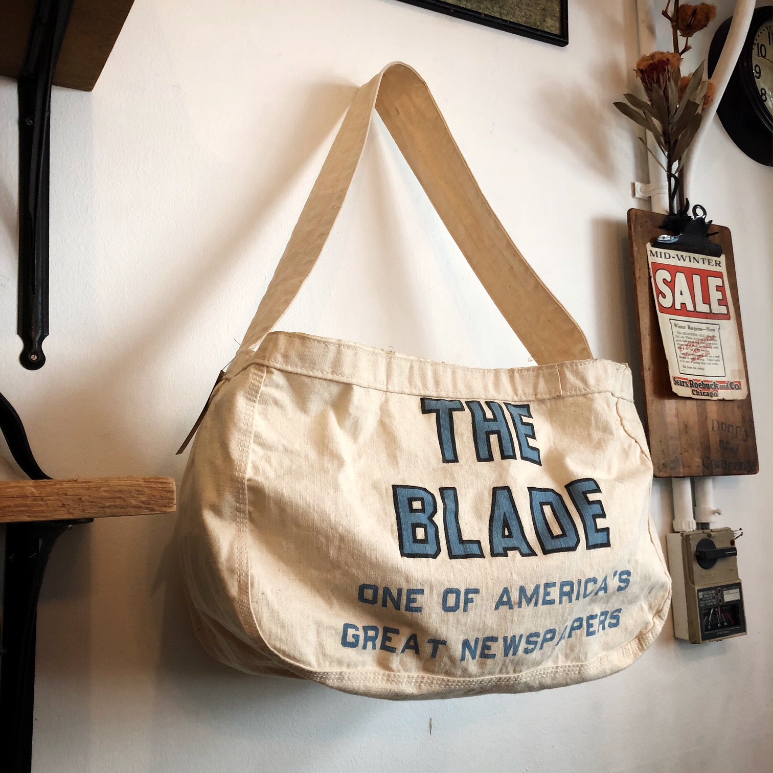 Vintage Newspaper bag DONNY