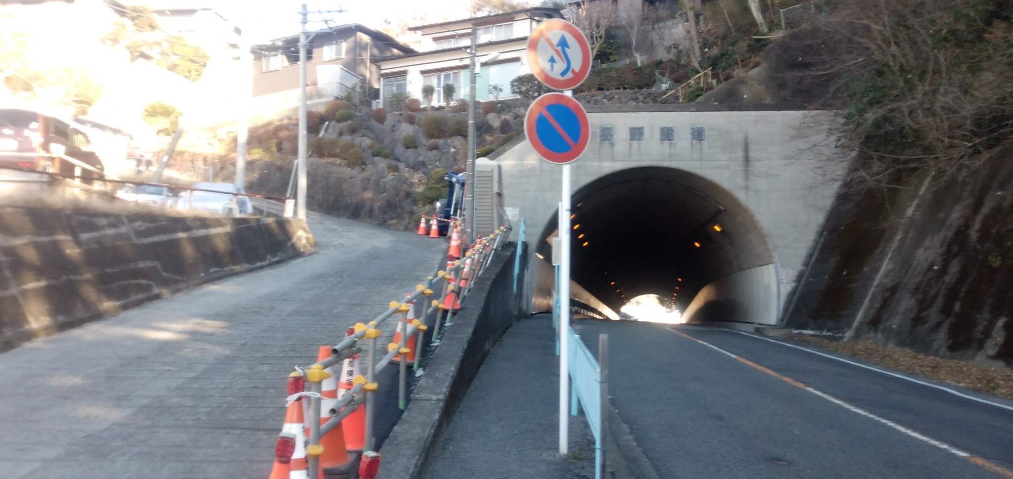 吾妻山山頂と釜野口裏登山口 山本茂富オリジナル登山バッジ