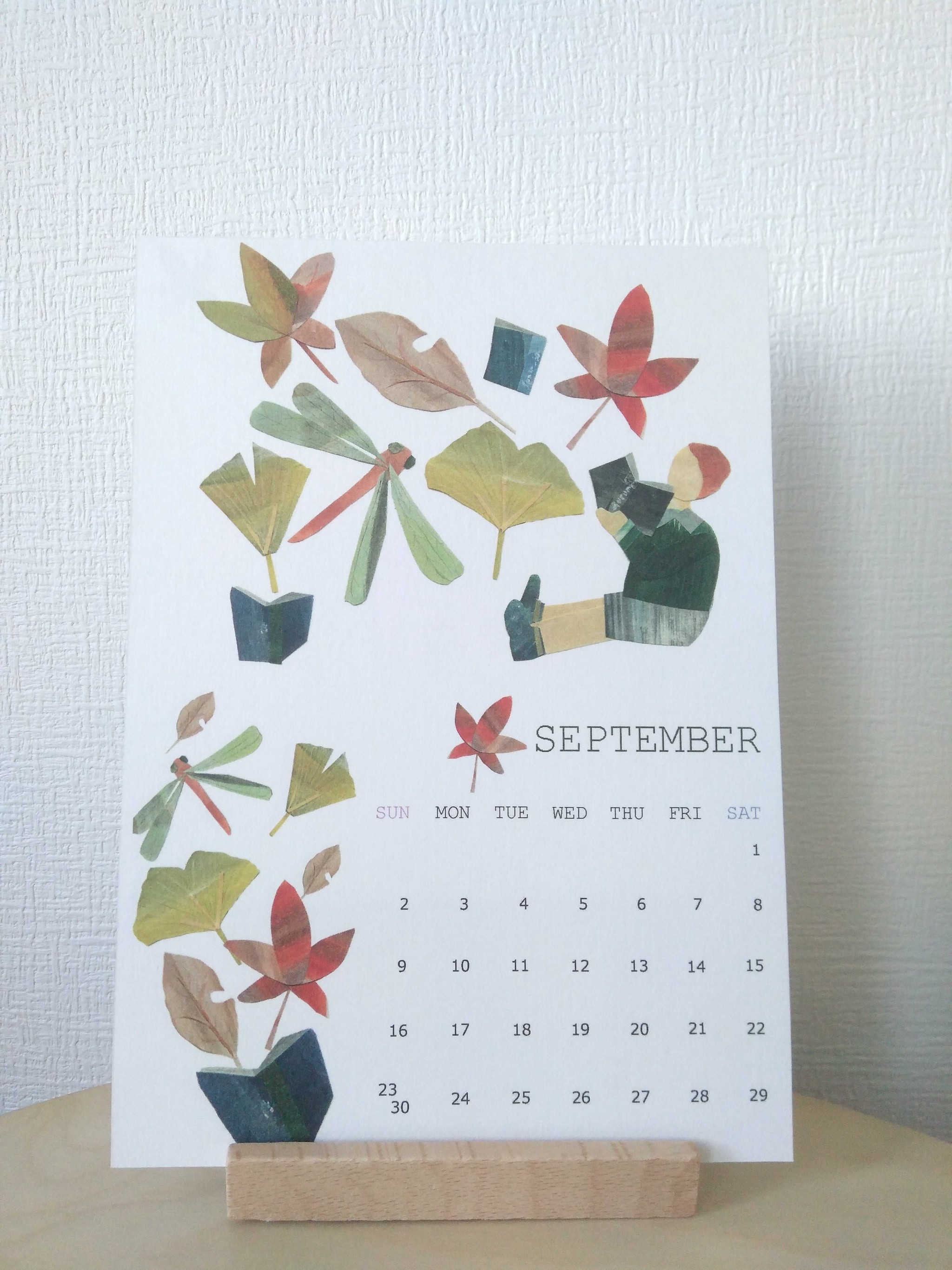 毎月届く オリジナルイラストカレンダー 今月のカレンダー Erika Intheisland Shop
