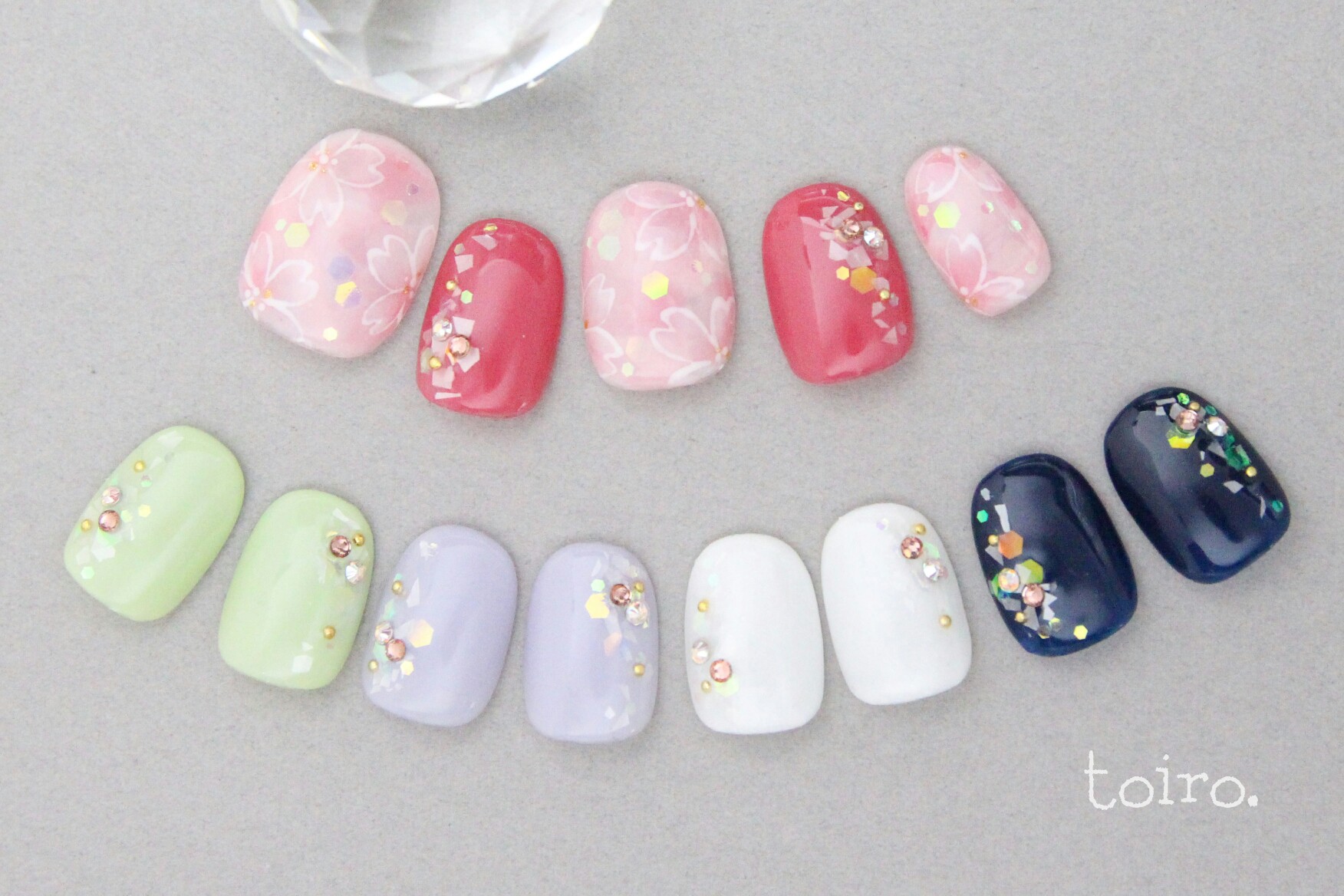 使い方簡単 おしゃれは指先から 桜絢爛のネイルチップ Toiro 使い方簡単 おしゃれは指先から 桜絢爛のネイルチップ Toiro