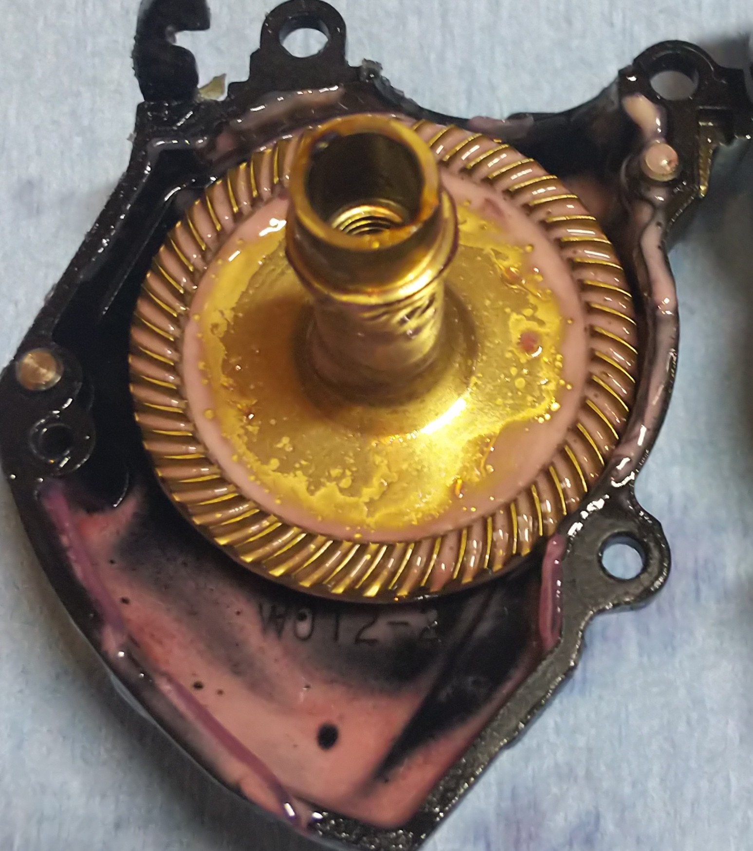水没したリールのメンテナンスを行いました Zm Tune リールメンテナンス