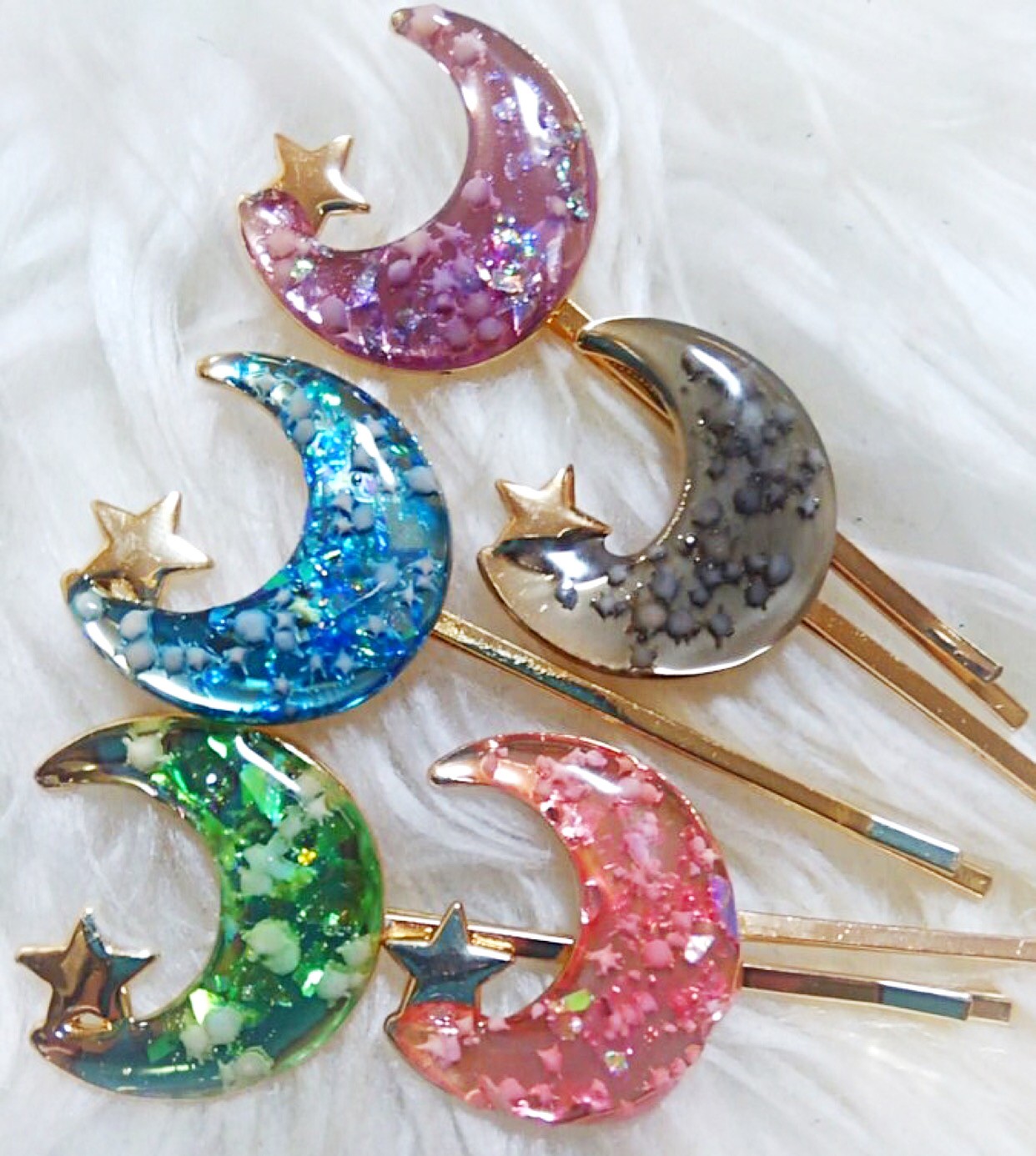 新作ゆめかわいい 星 月 ヘアピン登場 ふわふわ女子に Crescent96z 海と星と月が大好きな女の子のための ゆめかわいい オールハンドメイドアクセサリーショップ