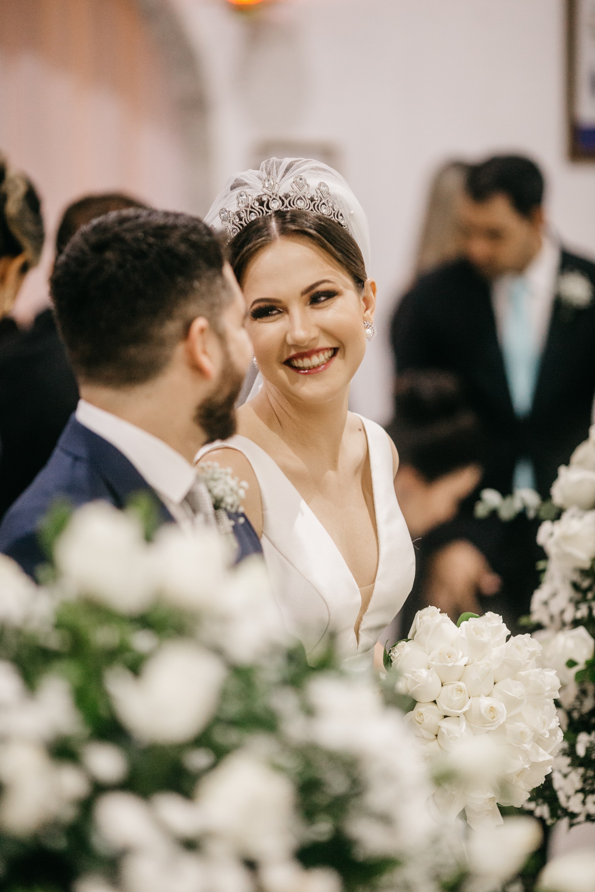 結婚式でティアラしないのはアリ ティアラの意味やティアラなしの場合のおすすめアクセサリーもご紹介 ウェディングアクセサリーショップ Bell Church ベルチャーチ 結婚式でティアラしないのはアリ ティアラの意味やティアラなしの場合のおすすめアクセサリーもご紹介 ウェディングアクセサリーショップ Bell Church ベルチャーチ