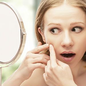 顔を触る癖がある方はご注意 Cosim 顔を触る癖がある方はご注意 Cosim