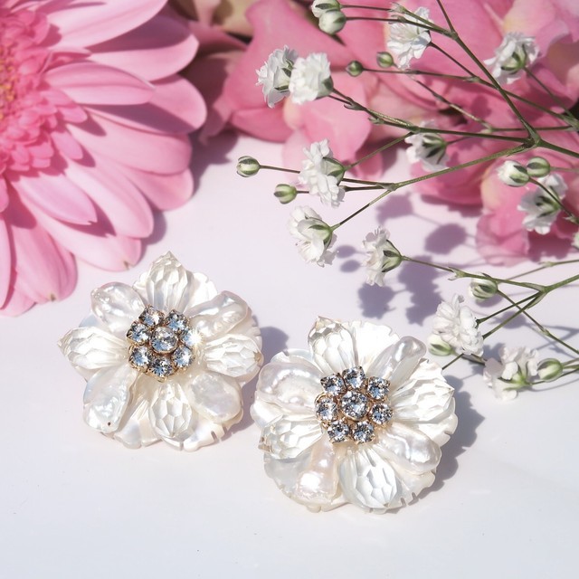 美人百花 9月号 掲載 Latua Stella