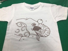 塗り絵tシャツ ワークショップでたくさんの子どもたちと遊べました Enasia F 塗り絵tシャツ ワークショップでたくさんの子どもたちと遊べました Enasia F