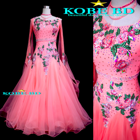 オレンジピンク系 パステルの優しいイメージ 軽やかな社交ダンススタンダードドレス 社交ダンスドレスショップ Kobe