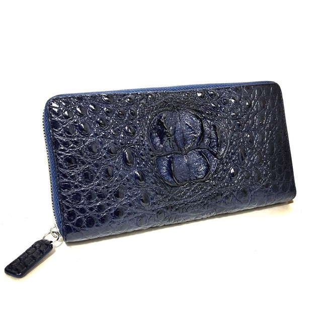 エキゾチックレザー・ワニ革クロコダイル特有のクラウンを用いた一枚革ワイルド長財布をご覧くださいませ。 | GYPS FLAT