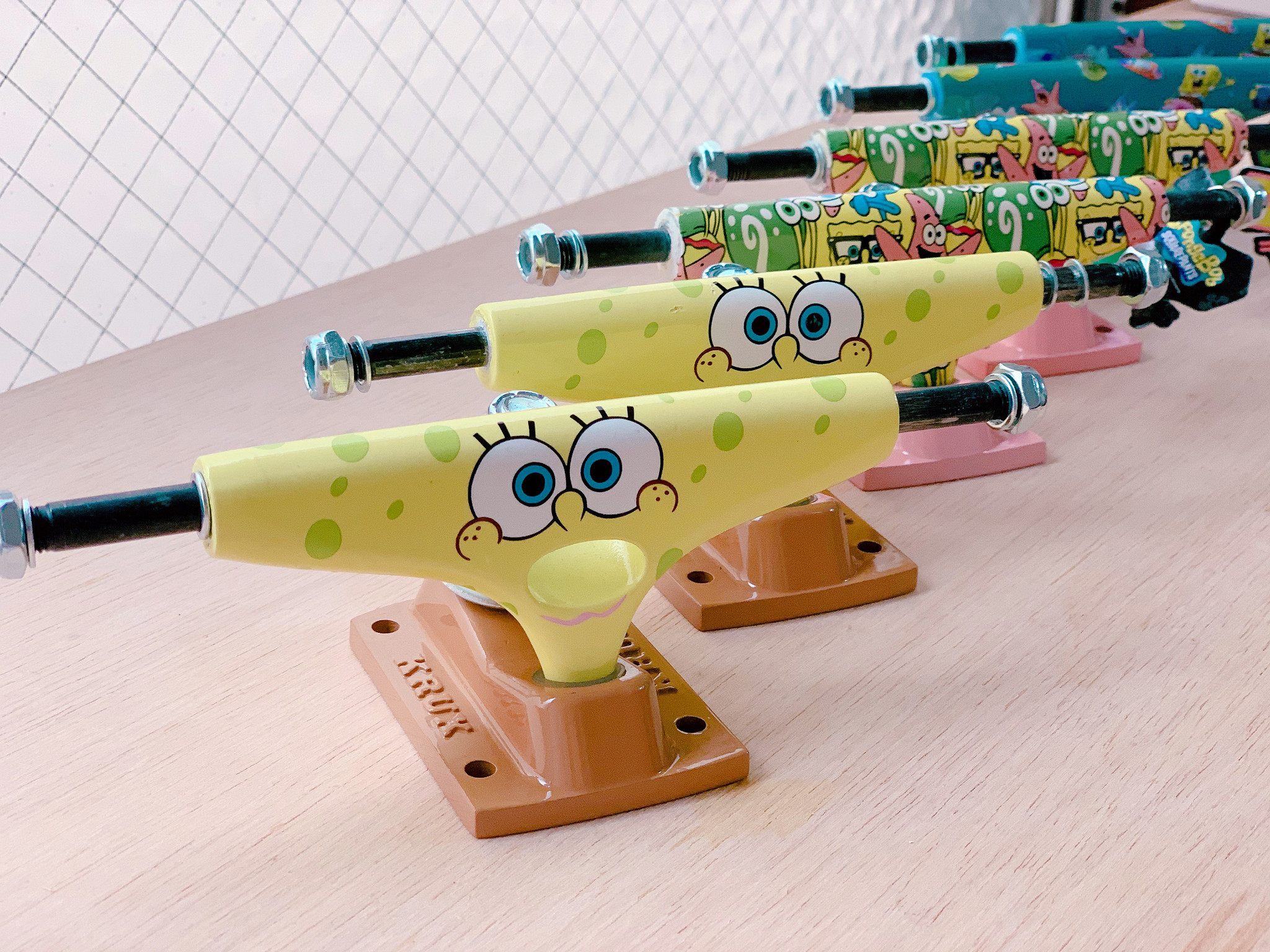 見るだけでテンション上がる スポンジボブのトラック Pop N Pop 見るだけでテンション上がる スポンジボブのトラック Pop N Pop