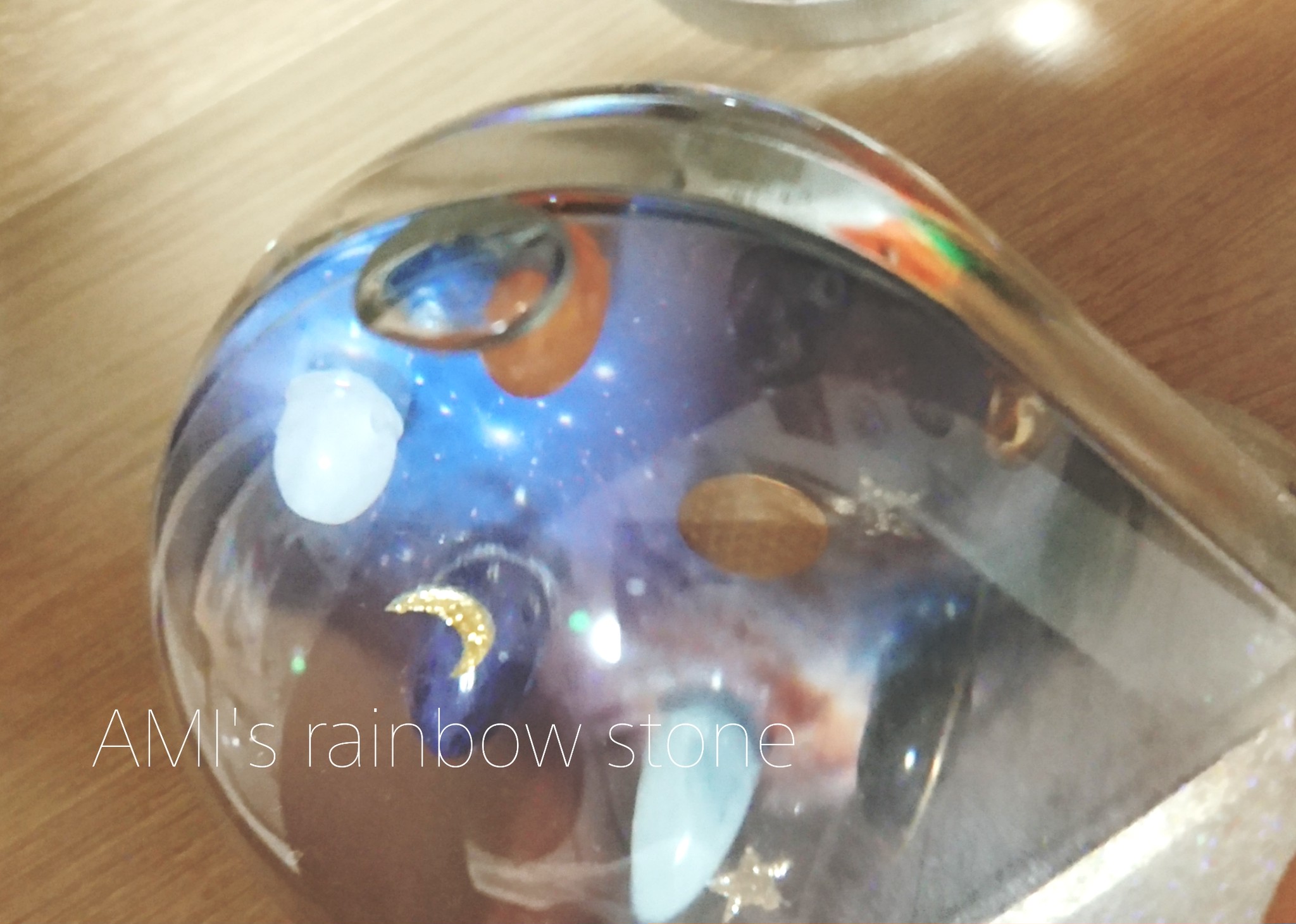 オリジナルスノードームの販売休止 天然石 Ami S Rainbow Stone