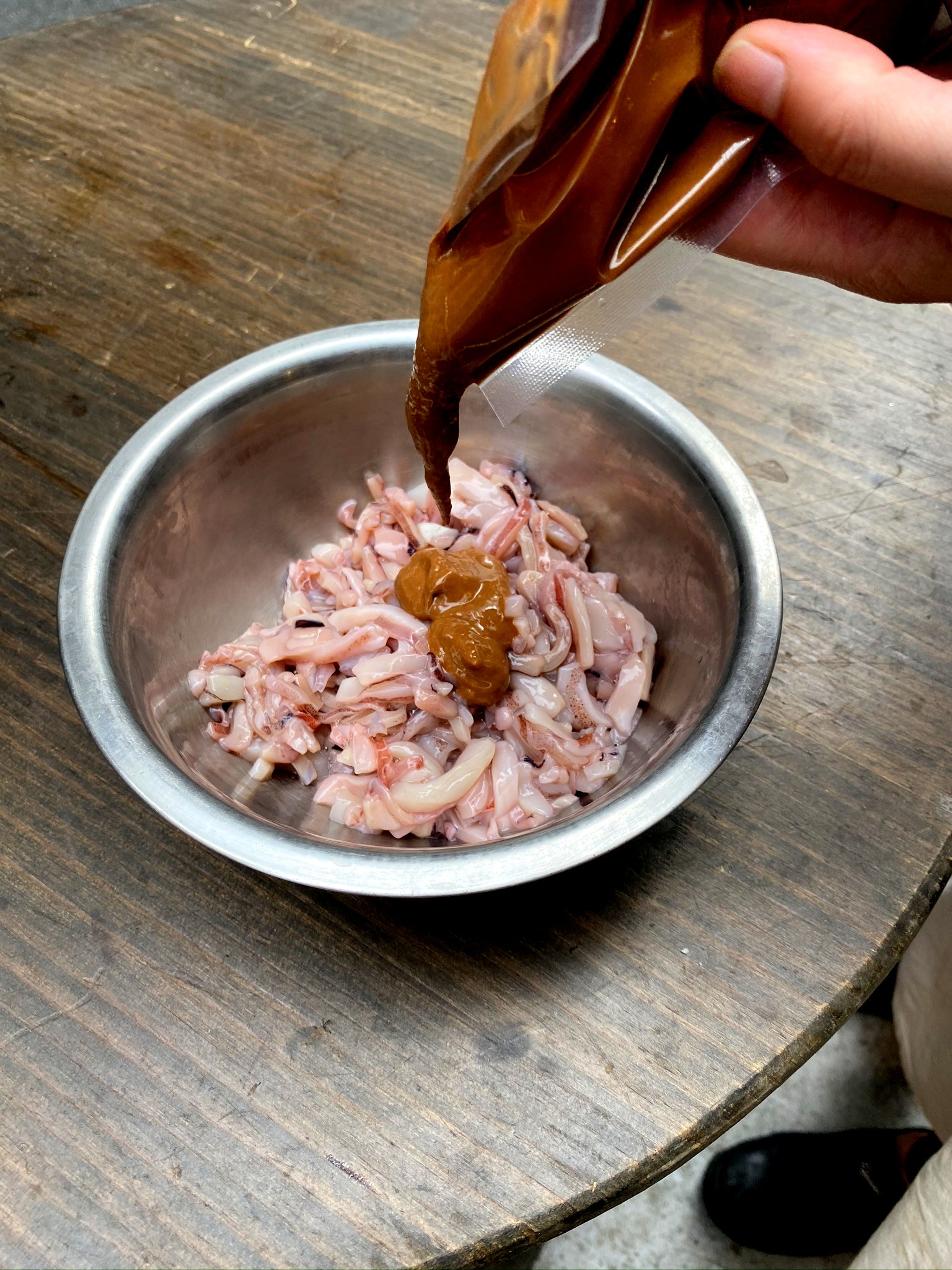 混ぜるだけで 自家製いか塩辛 が出来る優れもの登場 公式 羽田市場 漁師さん応援プロジェクト