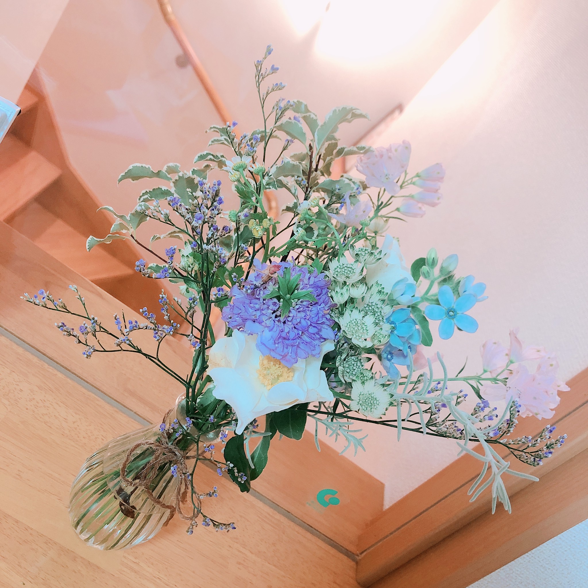 pupe お花のワイヤーアクセサリー シンプルピアス イヤリング 通販