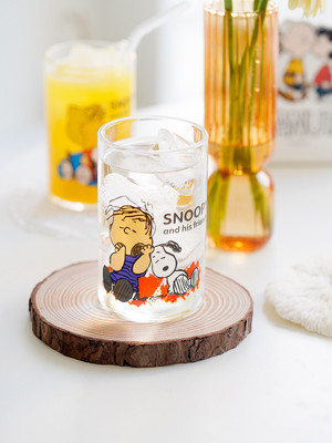 Snoopy And His Friends Glass Cup 300ml 4types スヌーピー ピーナッツ コップ 韓国 北欧 Tokki Maeul トッキマウル 韓国雑貨通販サイト
