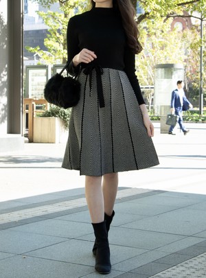 再々入荷serena Dress Aラインニットワンピース Eris