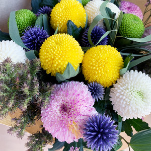 ピンポンマムブーケ M よいはな Yoihana 最高品質のお花をお届けするネット通販