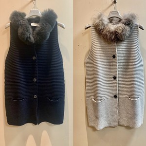 【le tricot perugia】フォックスファー付きロングベスト(140-211) 【le tricot perugia】フォックスファー付きロングベスト(140-211)