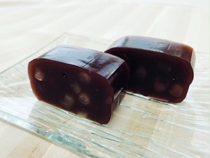 白小豆入り本煉羊羹 白小豆入り本煉羊羹
