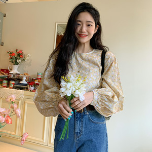 ランタンスリーブ花柄ブラウス Lulumakani