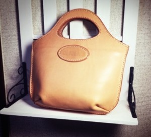 CHECHEES丸バッグ