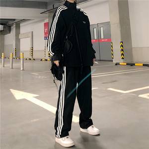 スポーティなライン入りセットアップ 韓国ファッション通販 Nosweat