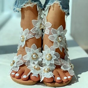 一部即納品 サンダル人気no1 花モチーフ フラットサンダル フェイクパール付き Select Shop For Date
