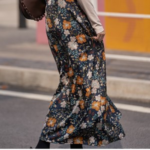 カラーフラワーロングワンピース To Bloom