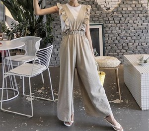 フリルvネックコンビネゾン Bibaboo