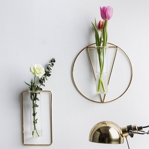 Gold Wire Wall Vase 6type 2colors ゴールドワイヤーフレーム壁掛け花瓶 韓国雑貨通販サイト Tokki Maeul