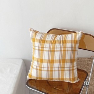 Yellow Check Cushion Cover 40 40 イエローチェック クッションカバー ケース 韓国雑貨 Tokki Maeul トッキマウル 韓国雑貨通販サイト