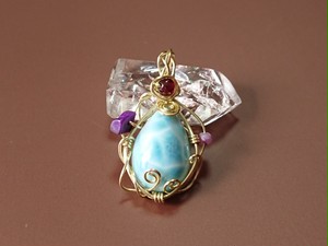 天然石ラリマーペンダントトップ~優しさに包まれて~