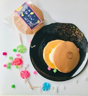 松戸白宇宙かぼちゃどらやき 店頭販売のみとさせて頂きます。 松戸白宇宙かぼちゃどらやき 店頭販売のみとさせて頂きます。