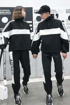 トレーナー ジャージ 上下セット 0727 カップル ペアルック リンクコーデ カジュアル お揃い スウェット ダンサー セットアップ 夫婦 親子 カップルのリンクコーデ専門店 Pair Cele ペアセレ