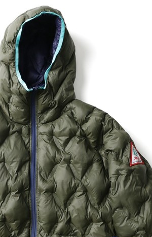 Woods ウッズ Hooded Puffy Jacket 中綿ジャケット Khaki Doek