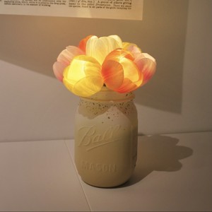 Love Tulip Pot Led Light ラブ チューリップ ポット フラワー ルームライト テーブルランプ 花 花瓶 照明 韓国 雑貨 Tokki Maeul トッキマウル 韓国雑貨通販サイト