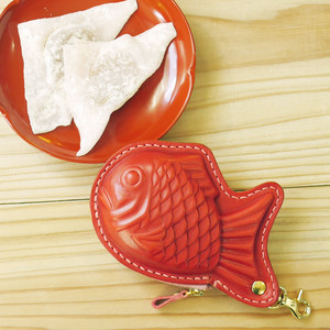 めでたい!レザーたい焼き(ピンクステッチ&ファスナー) めでたい!レザーたい焼き(ピンクステッチ&ファスナー)