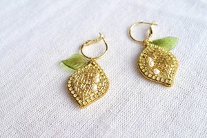 【刺繍ジュエリー】Lemon! ▽注文時に、ピアス/イヤリングお選びいただけます。
