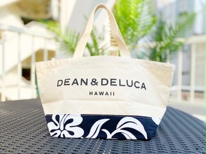 Dean Deluca Hawaii 正規品 ディーン デルーカ ロイヤルハワイアン限定 ハイビスカス柄 ハワイアン トート Small スモール ブラック トートバッグ エコバッグ コットン 内ポケット付き ハワイ限定 ハワイ Hawaii ディーンアンドデルーカ プレゼント ギフト 母の日