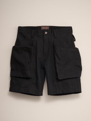 TROVE x 岡部文彦 / BIG POCKET SHORTS ( BASIC SILHOUETTE DENIM ) / BLACK TROVE x 岡部文彦 / BIG POCKET SHORTS ( BASIC SILHOUETTE DENIM ) / BLACK