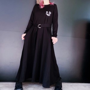 ベルト付きロングワンピース Black Nier