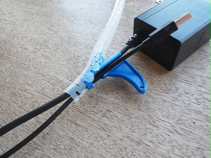 ケーブル保護チューブ Helawrap φ8