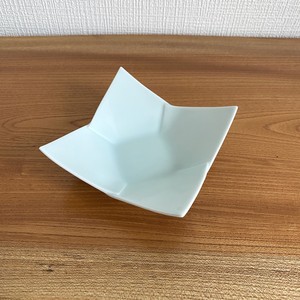 有田焼 折り紙型小鉢 有田焼 折り紙型小鉢