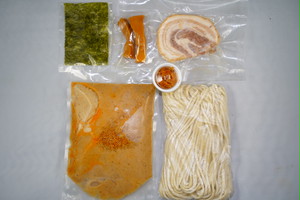 濃魚つけ麺熟ゴマ 4食セット