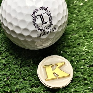 Initial Marker White ゴルフボールマーカー Libertas Golfino