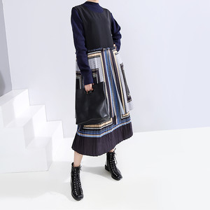 ワンピース 幾何学柄 ロングスカート ボリューム 重ね着風 春夏 お出かけ 大人可愛い ニット ワンピース 街角のカフェテラス