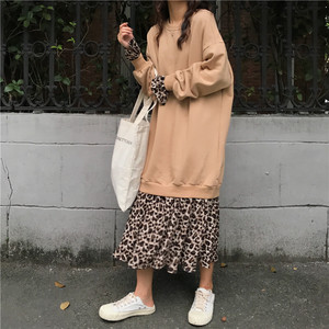 送料無料 ワンピース ロング レオパード ヒョウ柄 ワンピース レディース 秋 冬 きれいめ 10代 代 30代 コーデ ドンキング ワンピース ロング ミモレ レオパード柄 スカート フレア ふんわり ゆったり おしゃれ シンプル 大人可愛い 黒 ベージュ 韓国 カジュアル 普段