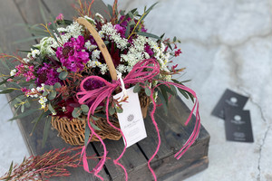 【母の日、母の月ギフト】MOTHERS DAY GIFT / ARRANGEMENT “natural”